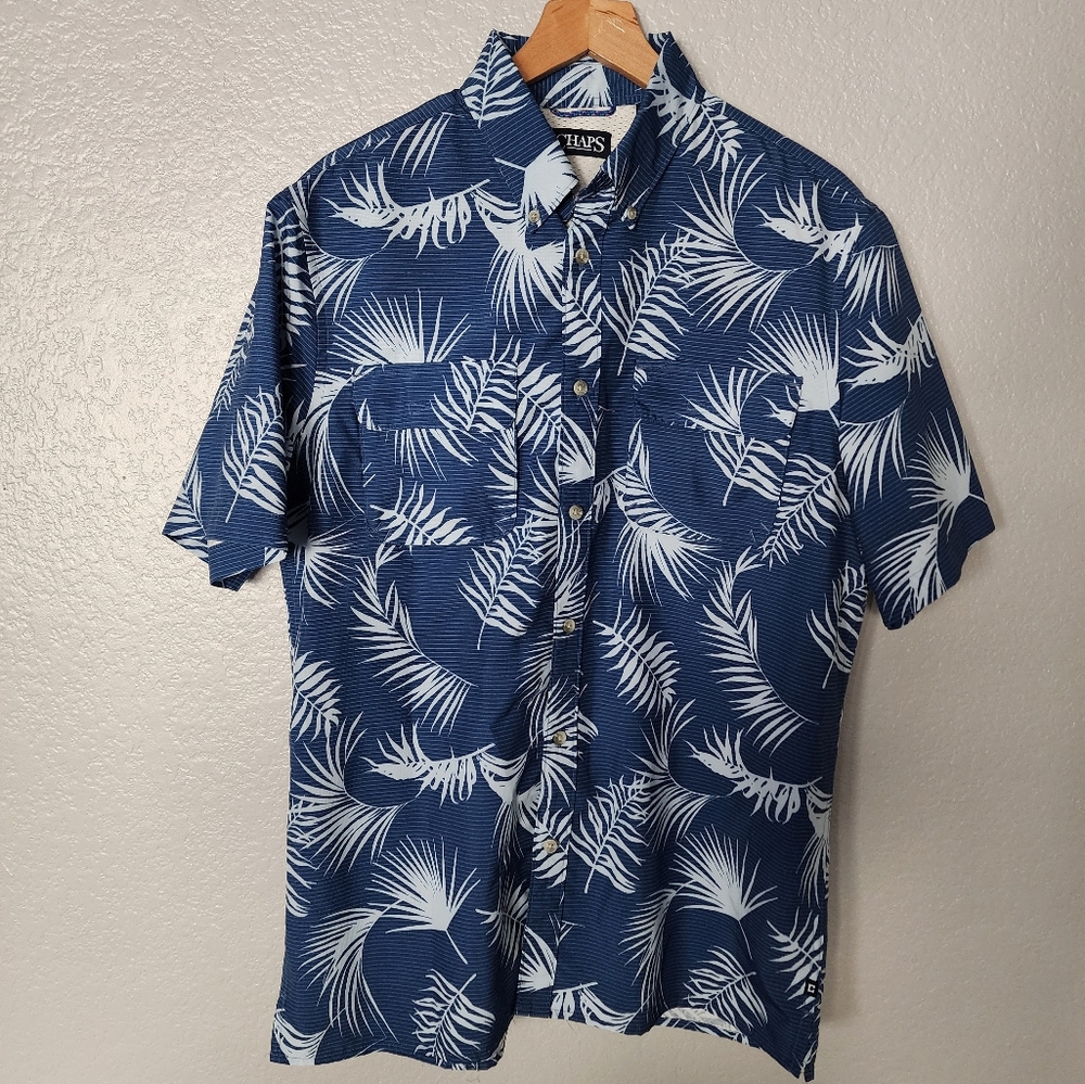 Chaps Fern Short Sleeve Button Up Collared Fishing Shirt